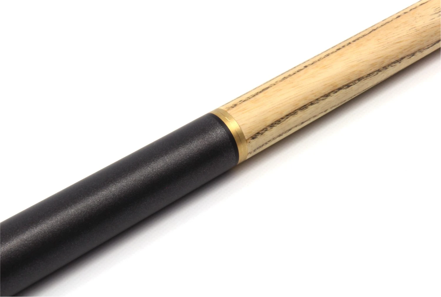 Jonny 8 Ball Jonny 8 Ball BLACK JET PRO PRECISION 57 Inch 8mm Tip English Pool Cue With Matching Ash Grain And Jonny 8 Ball BLACK REINFORCED Hard Case 9 Jonny 8 Ball Jonny 8 Ball BLACK JET PRO PRECISION 57 Inch 8mm Tip English Pool Cue With Matching Ash Grain And Jonny 8 Ball BLACK REINFORCED Hard Case - Image 7