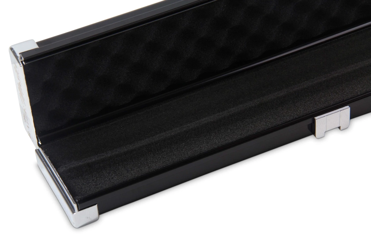 Baize Master Baize Master BLACK 3/4 PRO LINE Aluminium Metal Ends Snooker Pool Cue Case - Holds 1 Cue 6 Baize Master Baize Master BLACK 3/4 PRO LINE Aluminium Metal Ends Snooker Pool Cue Case - Holds 1 Cue - Image 4