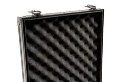 Baize Master Baize Master AMERICAN POOL Black Aluminium 16 Ball Carry Flight Case - 2 1/4 Inch Balls 14 Baize Master Baize Master AMERICAN POOL Black Aluminium 16 Ball Carry Flight Case - 2 1/4 Inch Balls -Slok Billiards Equipment Store IMG 6642