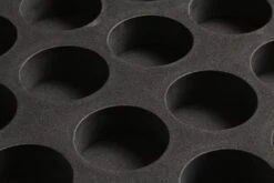 Baize Master Baize Master AMERICAN POOL Black Aluminium 16 Ball Carry Flight Case - 2 1/4 Inch Balls 16 Baize Master Baize Master AMERICAN POOL Black Aluminium 16 Ball Carry Flight Case - 2 1/4 Inch Balls -Slok Billiards Equipment Store IMG 6718 1 scaled 1