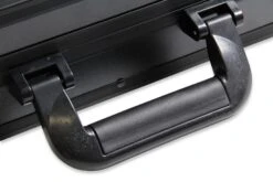 Baize Master Baize Master AMERICAN POOL Black Aluminium 16 Ball Carry Flight Case - 2 1/4 Inch Balls 19 Baize Master Baize Master AMERICAN POOL Black Aluminium 16 Ball Carry Flight Case - 2 1/4 Inch Balls -Slok Billiards Equipment Store IMG 6732 1 scaled 1